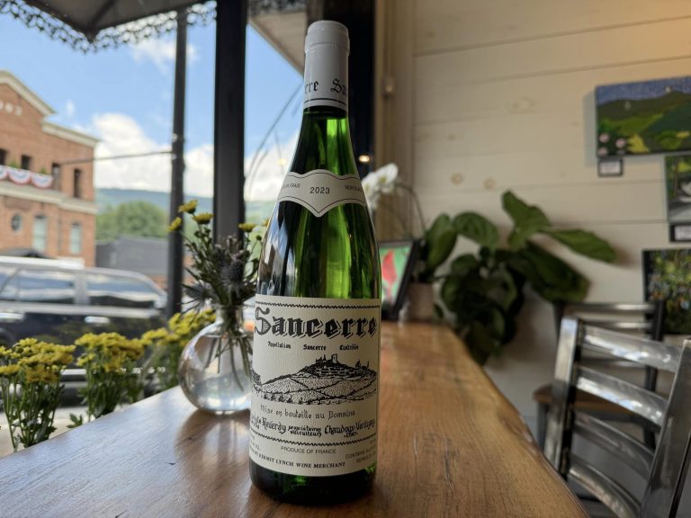 Highroads Tasting Room - Clayton, GA